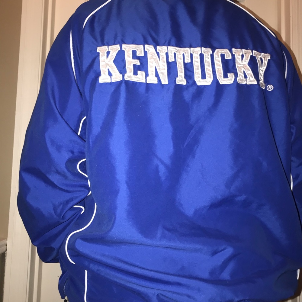 Kentucky pullover - Picture 2 of 2